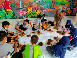 Pendidikan Seni di Indonesia: Apakah Sudah Mendukung Potensi Anak Bangsa?
