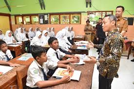 Pendidikan Kesehatan yang Mengasah Pengetahuan dan Ketrampilan Murid